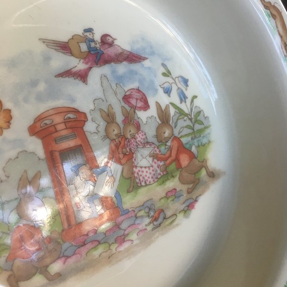 Royal Doulton 1984 Vintage Bunnykins Bowl - Picture 2 of 4